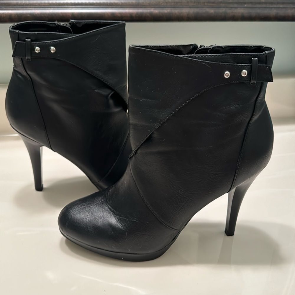 New Style & Co Black Booties